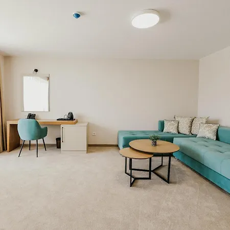 Park Service Perfected Hotel *